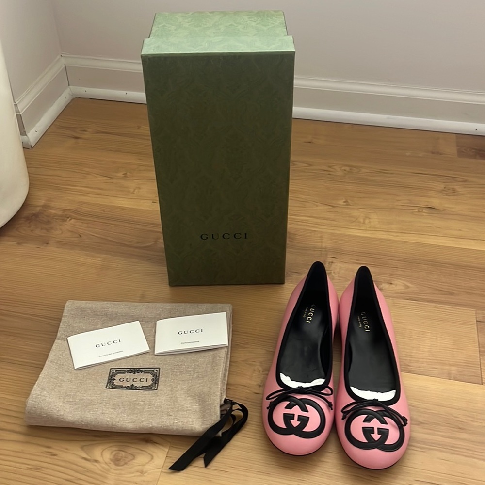 Gucci Ballet Flats. Size 36.5 New!